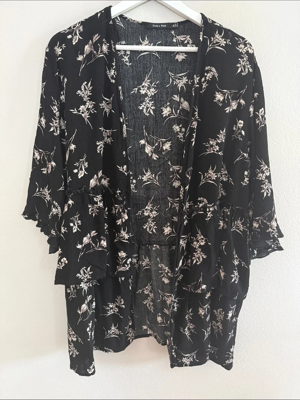 Doe & Rae Black Floral Layering Cardigan - Medium [PH0897]